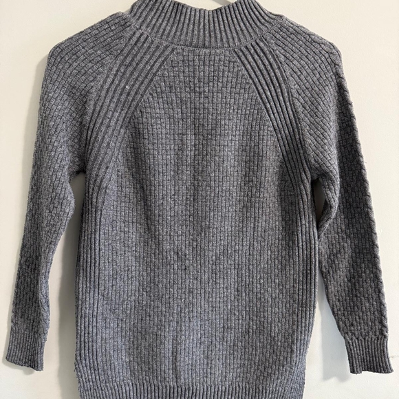 Gray Cable Knit Sweater - Picture 2 of 2